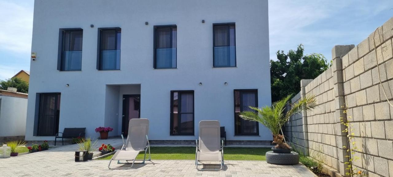 Chg Boutique Hotel Costinesti Exterior photo
